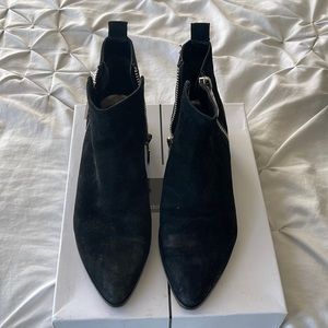Dolce Vita black booties. Size 8 lightly used.